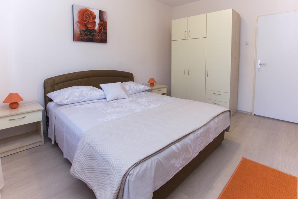 Apartment Tina Задар Экстерьер фото